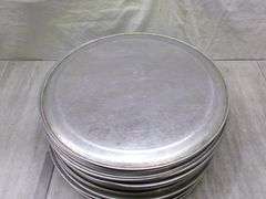 STACK OF PIZZA PANS, 34 QTY