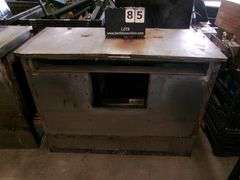 INDUSTRIAL KITCHEN PIZZA OVEN