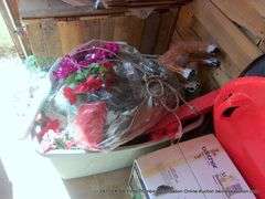 LOT: CHRISTMAS DECORATIONS