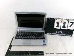 SONY VAIO WINDOW 7 INTEL CORE I5 - TOP RIGHT CORNER BROKEN