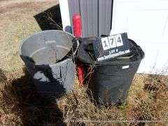 LOT: (2) TRASHCANS