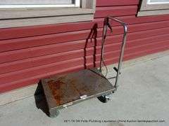SMALL METAL FLAT PUMPING CART