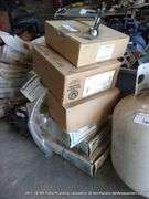 LOT: MISC. SLOAN & MOEN PARTS