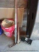 LOT: PIPE, 36" PITTSBURGH PIPE WRENCH, RIDGID VISE CHAIN