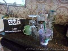 LOT: GLASS CUPS, MUGS, WINE GLASSES, STAINLESS CUP, MASON JAR
