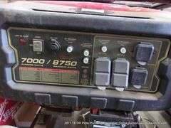 PREDATOR GENERATOR 7000 RUNNING WATTS/8750 MAX WATTS AND EXTRA HANDLE