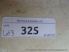 LOT: (2) COOLERS, (1) LIQUID CONTAINER - COLEMAN