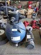 LOT: POOL FILTER AND PUMP