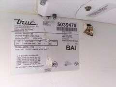 COMMERCIAL REFRIGERATOR