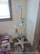 5-LEG ROLLING MEDICAL STAND