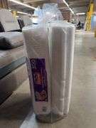 HEFTY SUPREME SANDWICH HINGED LID CONTAINERS, 14.6 X 14.2 X 7.6CM (300 COUNT)