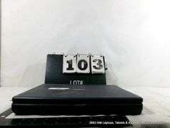 MWAVE LAPTOP WINDOW XP - HEAVILY SCRATCHED