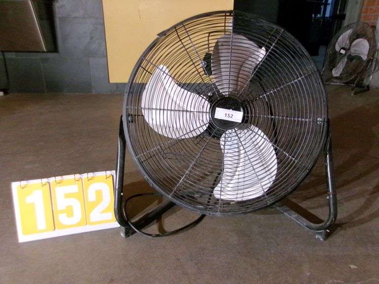 SIMPLE DELUXE FLOOR FAN