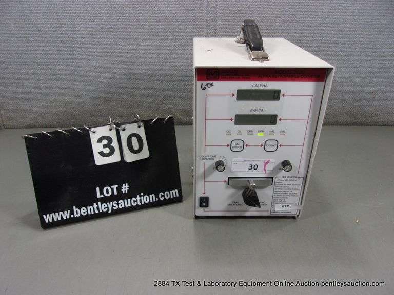 LUDLUM MEASUREMENTS MODEL: 3030 ALPHA-BETA SAMPLE COUNTER