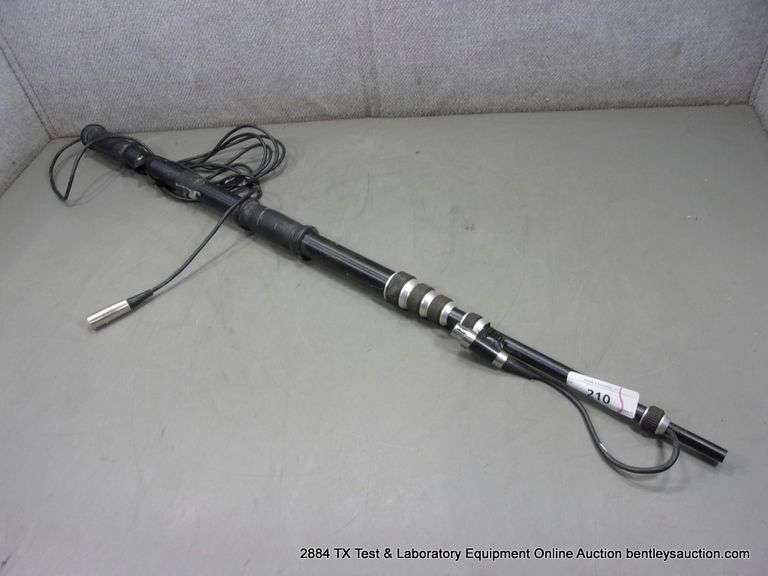 HANDHELD REACH BOOM MIC POLE