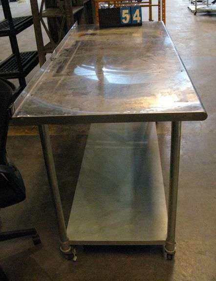 STAINLESS STEEL TABLE, 5X3X3