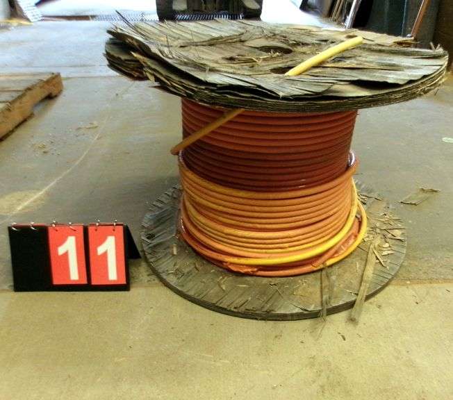 SPOOL: 4/0 AWG COPPER WIRE - GROSS WEIGHT 308 LBS