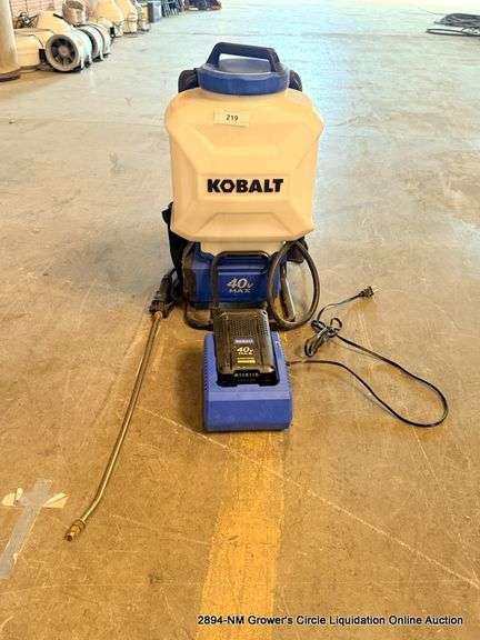 KOBALT 4 GALLON BATTERY POWERED BACKPACK SPRAYER W/ 2 BATTERIES & CHARGER