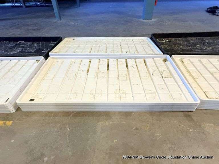 5 - BOTANICARE 4'X8' WHITE MOBILE RACK TRAY - 5 X MONEY