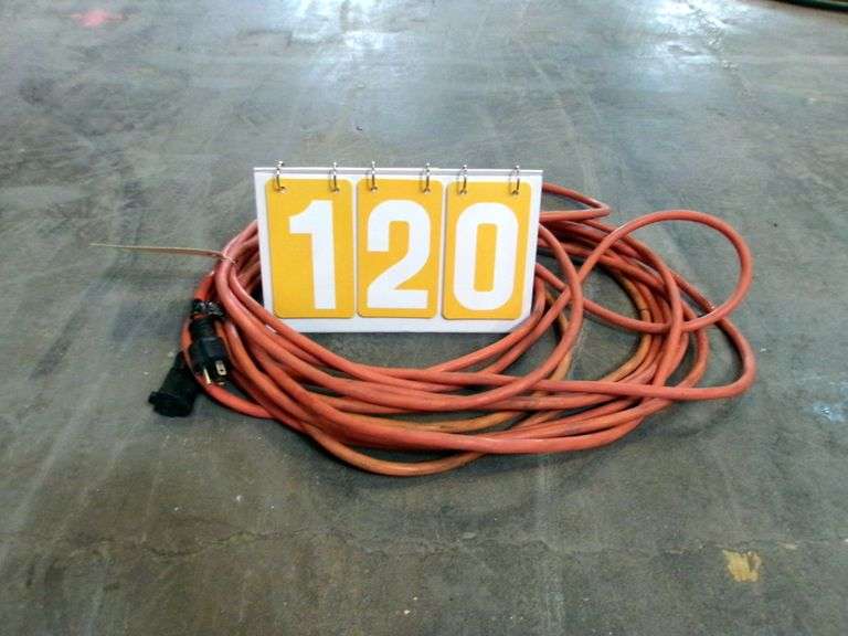 ORANGE EXTENSION CORD