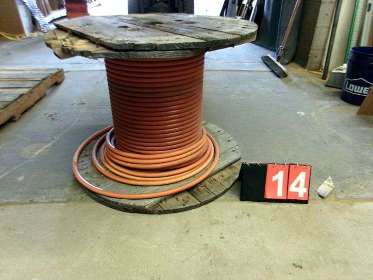 SPOOL: 350 KCMIL COPPER WIRE - GROSS WEIGHT 349 LBS