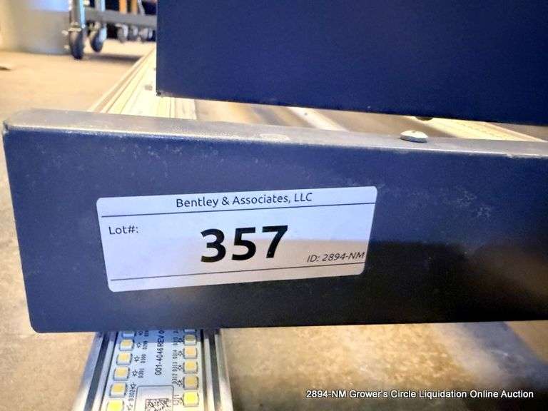 GAVITA PRO 1700E LED 120-277V GROW LIGHT