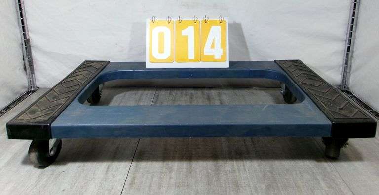 PLASTIC FURNITURE DOLLY