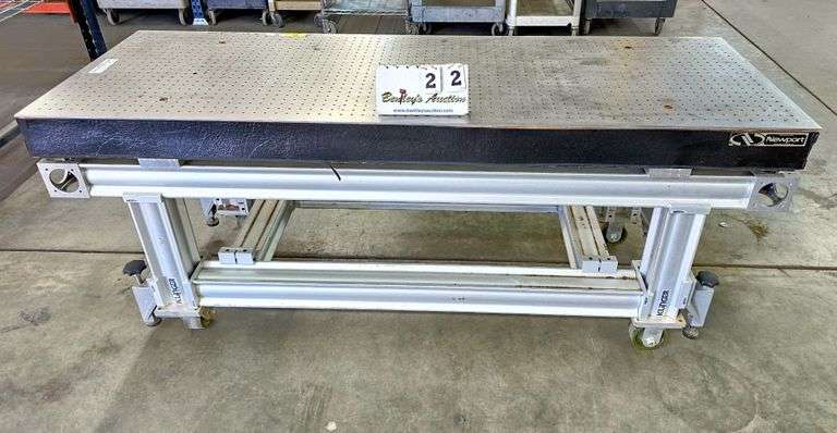 NEWPORT OPTICAL TABLE, 72" X 4 1/4" X 24"