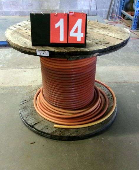 SPOOL: 350 KCMIL COPPER WIRE - GROSS WEIGHT 349 LBS