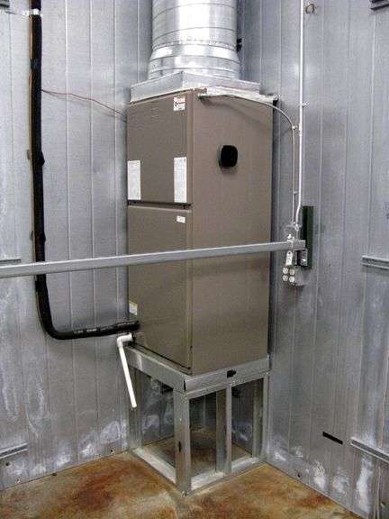 COLEMAN AE60DBC21G MULTI SPEED AIR HANDLER - **BUYER RESPONSIBLE FOR REMOVAL! SEE ADDITIONAL NOTES**
