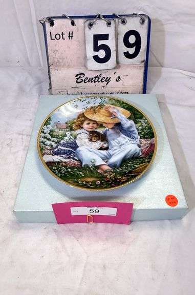 PONTESA AVON TENDERNESS PLATE & EDWIN M. KNOWLES "A TIME TO LOVE" PLATE - 2 X MONEY