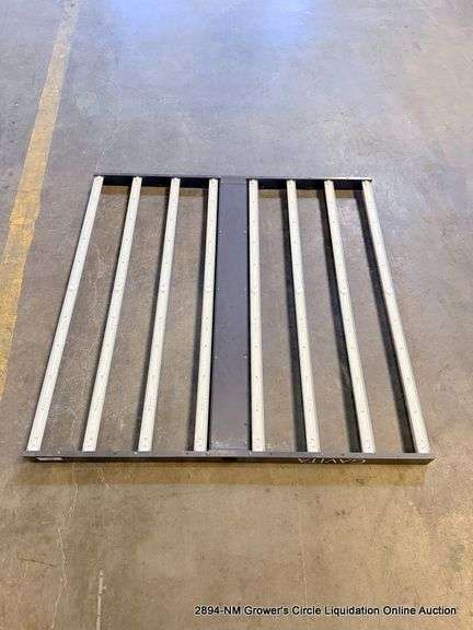 GAVITA LIGHT DISPLAY RACK SYSTEM, LED