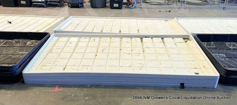 5 - BOTANICARE 4'X8' WHITE MOBILE RACK TRAY - 5 X MONEY