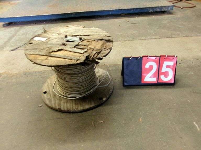 SPOOL: 10 AWG COPPER WIRE - GROSS WEIGHT 36 LBS