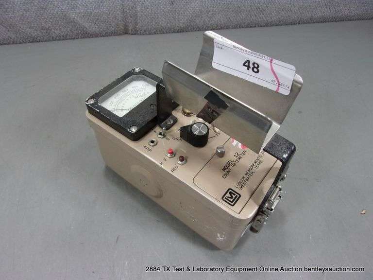 LUDLUM MEASUREMENTS MODEL: 12 SURVEY COUNT RATE METER
