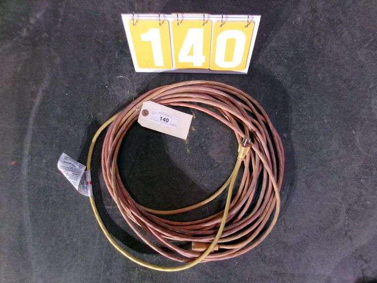 ORANGE EXTENSION CORD