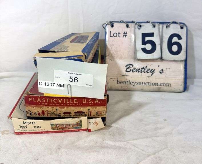 STACK: ASSORTED EMPTY BOXES