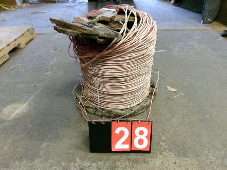 SPOOL: 8 AWG COPPER WIRE - GROSS WEIGHT 212 LBS
