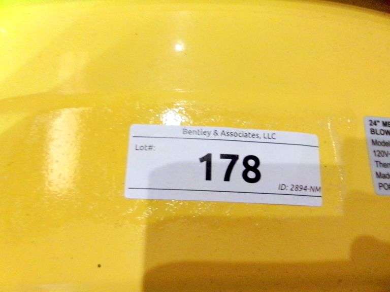 TORNADO 24IN. HIGH VELOCITY TILTING BLOWER DRUM FAN