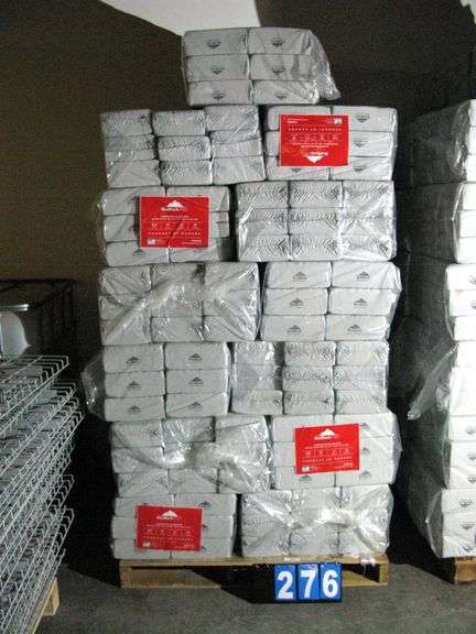 PALLET: RED ROCK FLOWERING SLAB PRO, 9.5"L X 8"W X 4"H