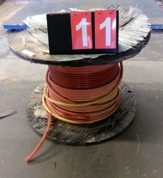 SPOOL: 4/0 AWG COPPER WIRE - GROSS WEIGHT 308 LBS
