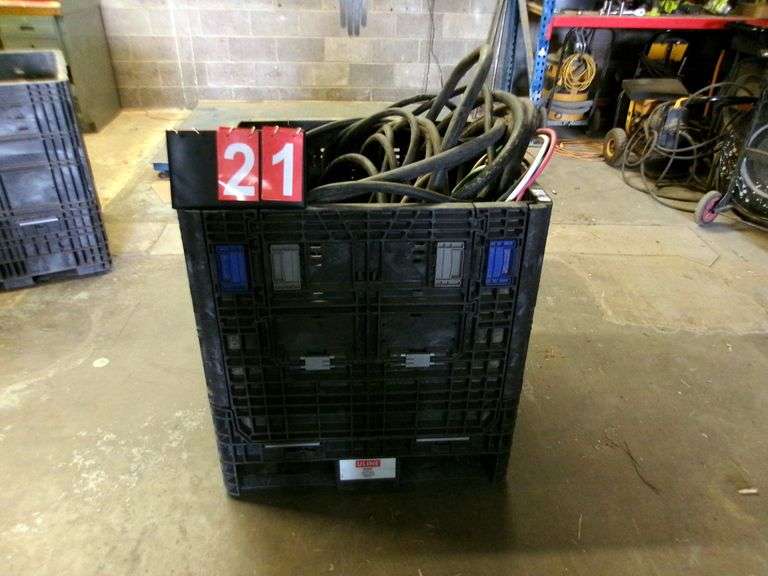 SMALL BLACK TUB: COPPER WIRE - CONTENTS ONLY - NET WEIGHT 211 LBS