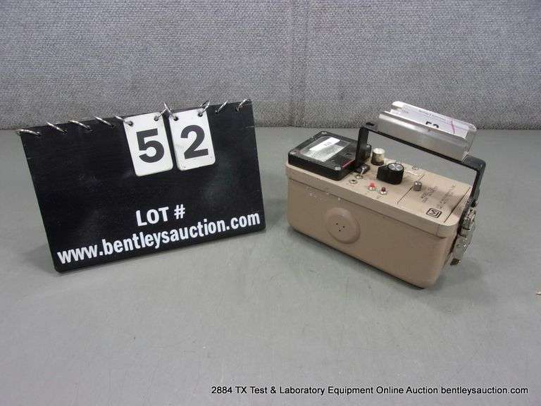 LUDLUM MEASUREMENTS MODEL: 12 SURVEY COUNT RATE METER