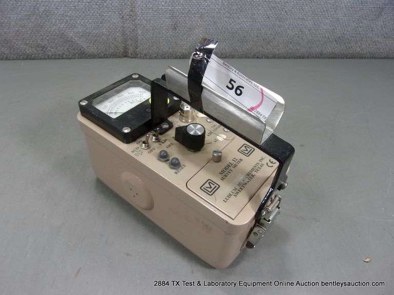 LUDLUM MEASUREMENTS MODEL: 12 SURVEY COUNT RATE METER