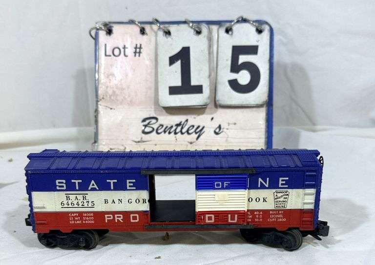 LIONEL POSTWAR 6464 STATE OF MAINE O-SCALE MODEL TRAIN BOXCAR