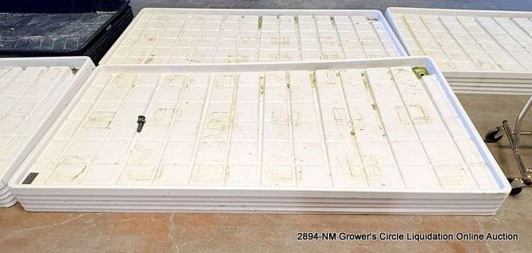 5 - BOTANICARE 4'X8' WHITE MOBILE RACK TRAY - 5 X MONEY