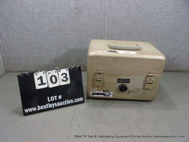 PRESSURIZED ALUMINUM EQUIPMENT STORAGE CASE