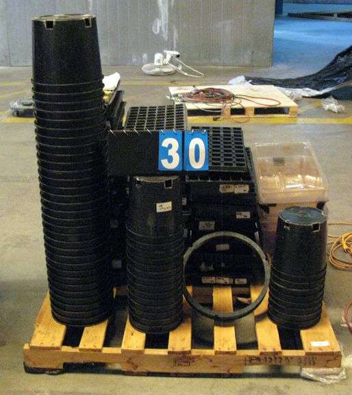PALLET: PLASTIC POTS & SEED STARTING TRAYS