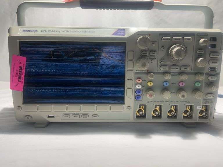 TEKTRONIX DP0-3054 DIGITAL PHOSPHOR OSCILLOSCOPE