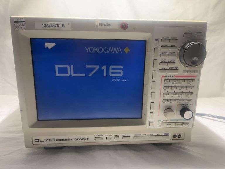 YOKOGAWA DL716 TECH DIGITAL SCOPE